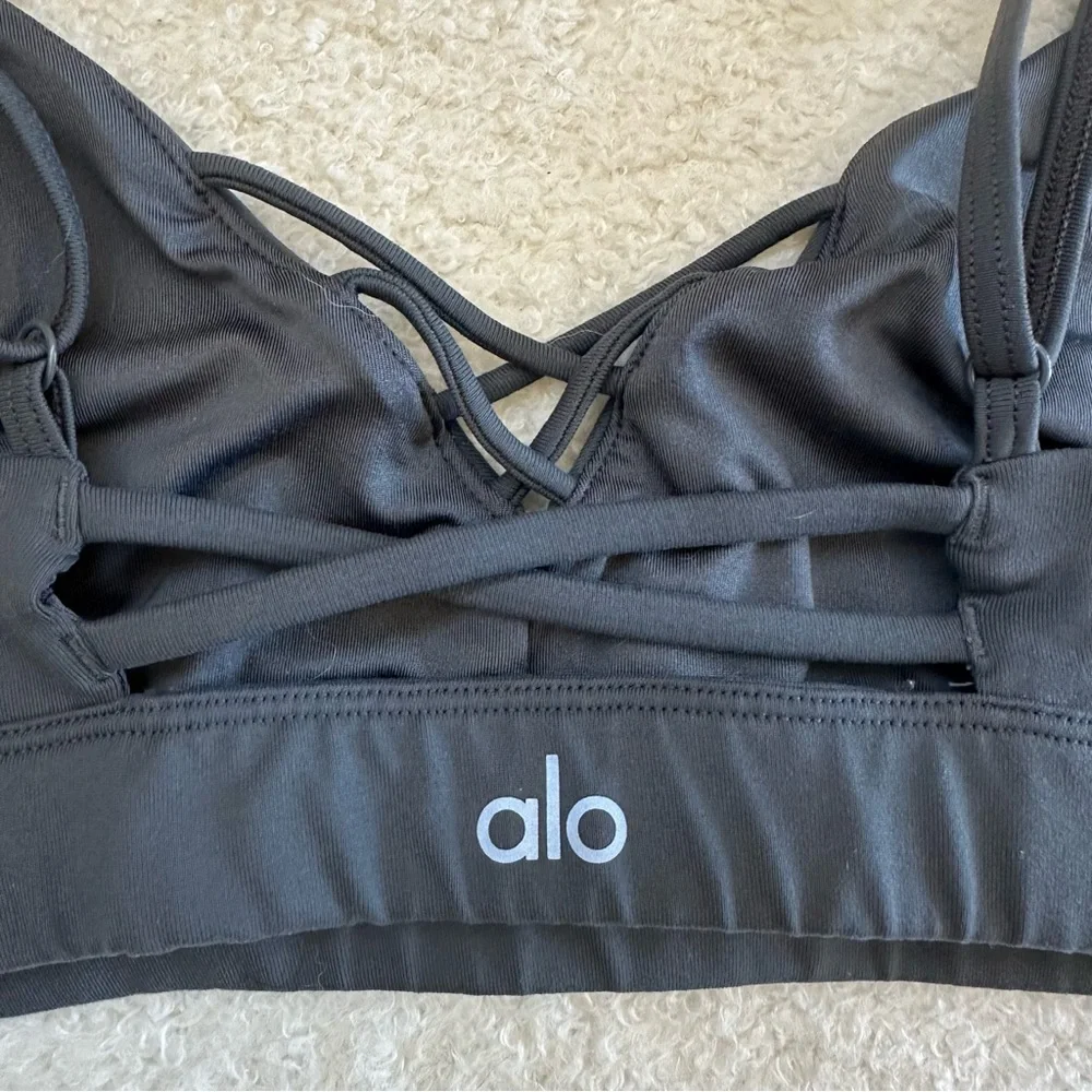 Alo interlace sports bra